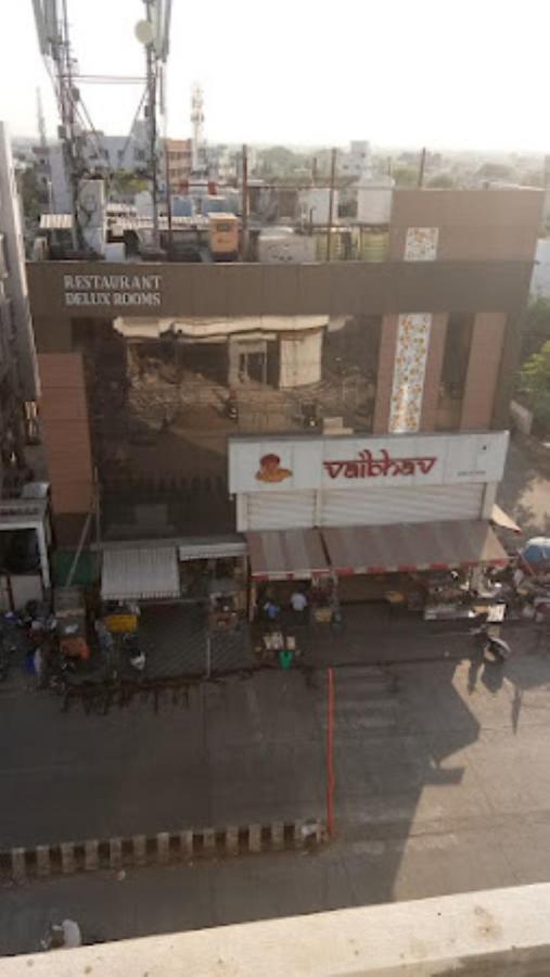 Hotel Vaibhav,Akola Dış mekan fotoğraf